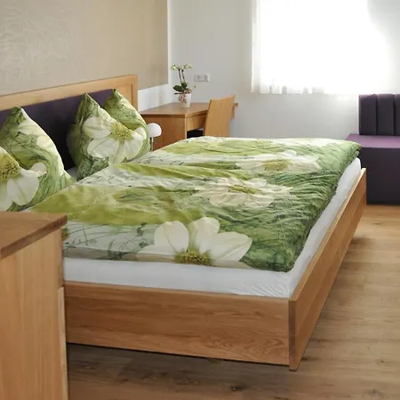 Simandlhof 3*