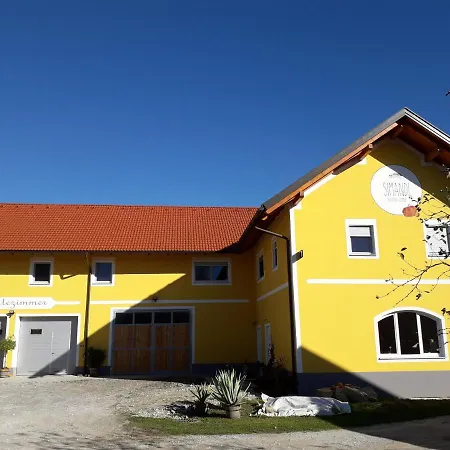 Bed & Breakfast Simandlhof 3*