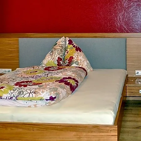 Simandlhof 3*